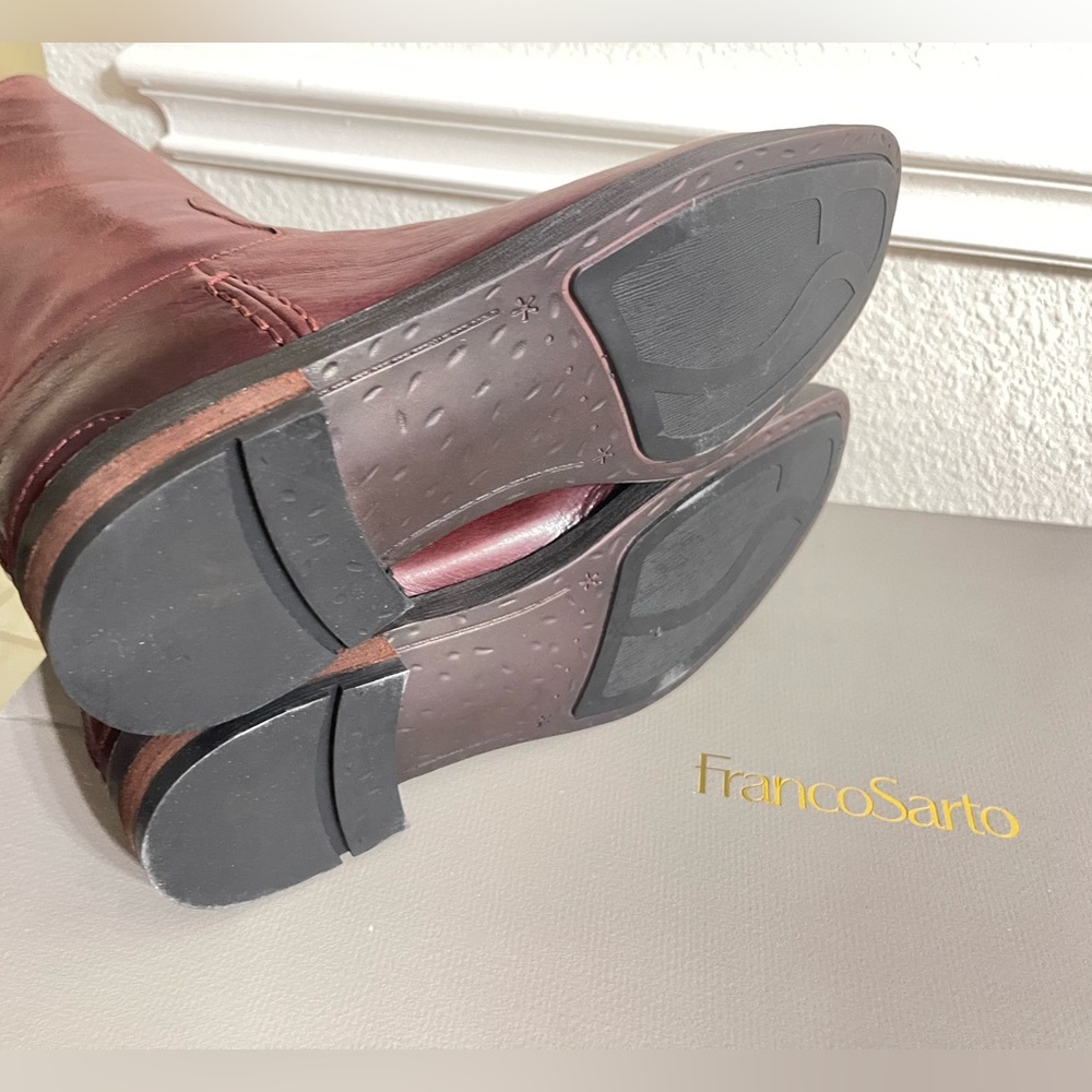 Franco Sarto all leather, deep dark red almost burgundy in color. - Picture 4 of 7
